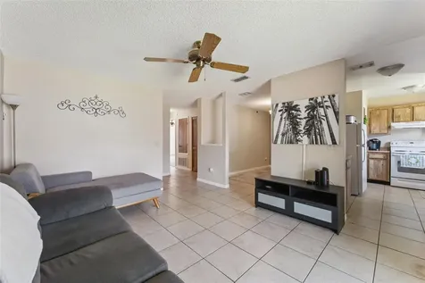 4202 Pershing Pointe Place Orlando FL 32822