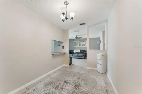 4202 Pershing Pointe Place Orlando FL 32822