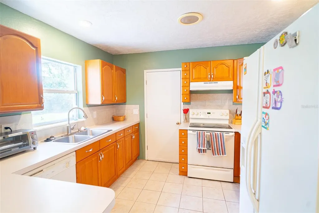 707 Howard Street Inverness FL 34453