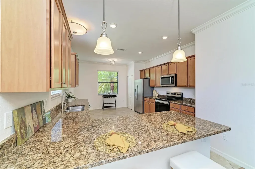 113 Wandering Wetlands Circle Bradenton FL 34212