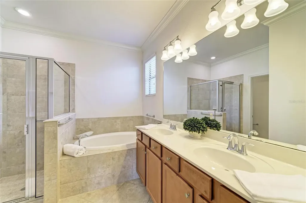 113 Wandering Wetlands Circle Bradenton FL 34212