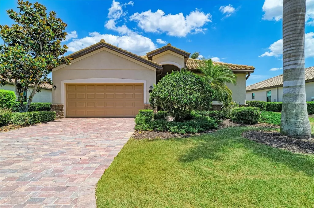 113 Wandering Wetlands Circle Bradenton FL 34212