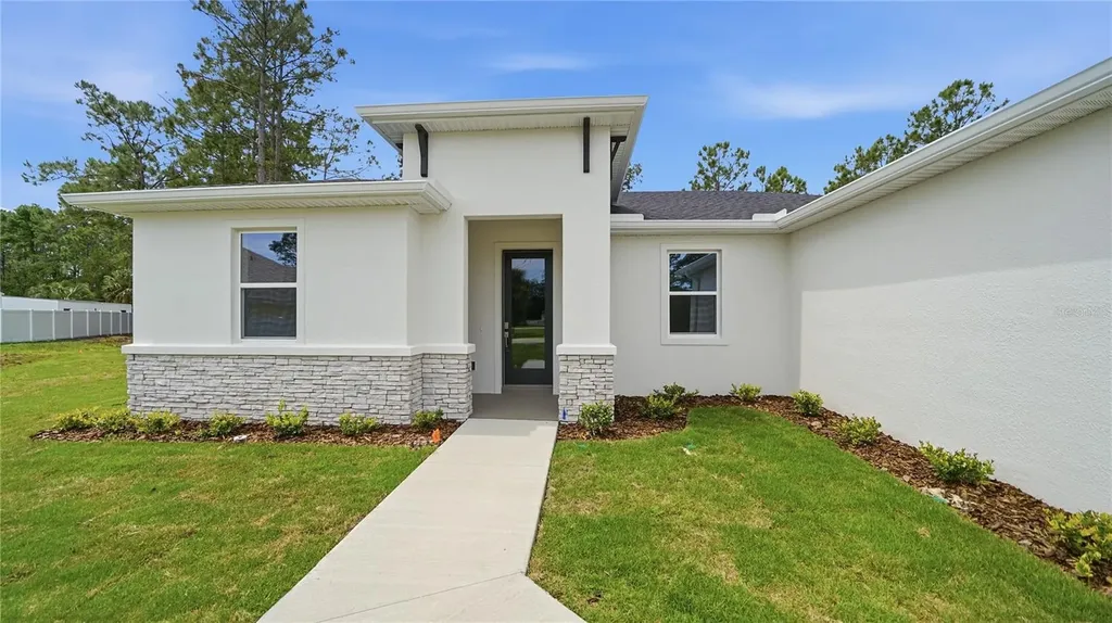 17 Sleigh Bell Place Palm Coast FL 32164