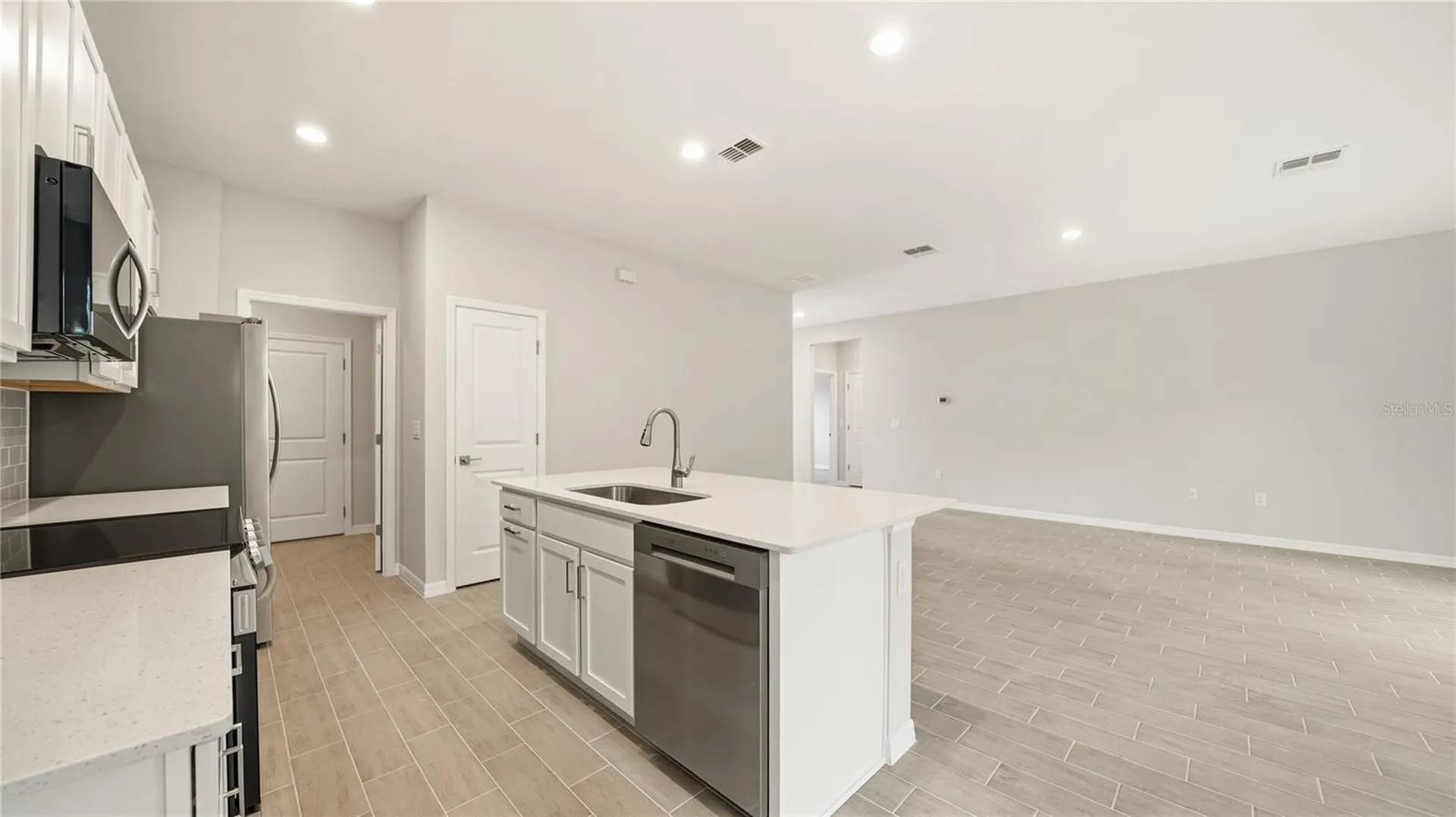 17 Sleigh Bell Place Palm Coast FL 32164