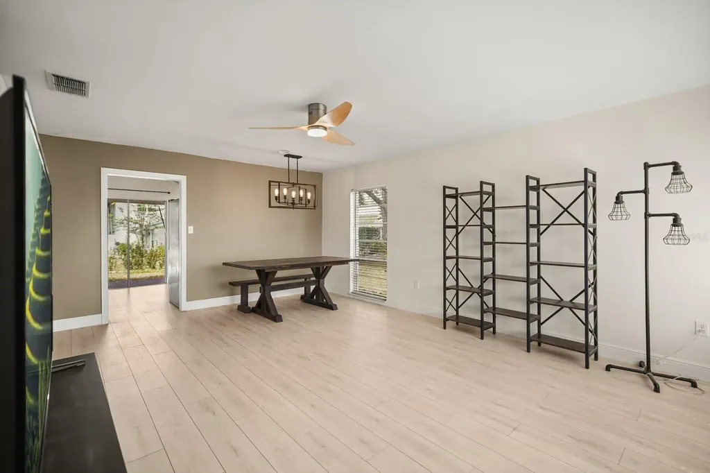 2770 Curry Ford Road Orlando FL 32806