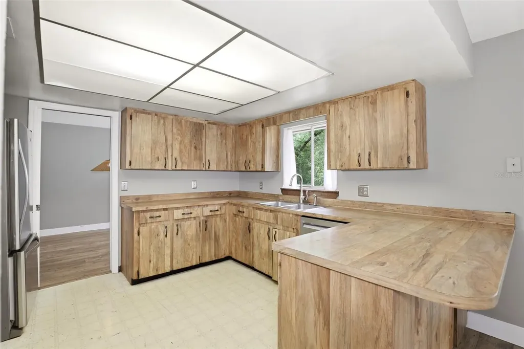 1129 Virginia Avenue Altamonte Springs FL 32701
