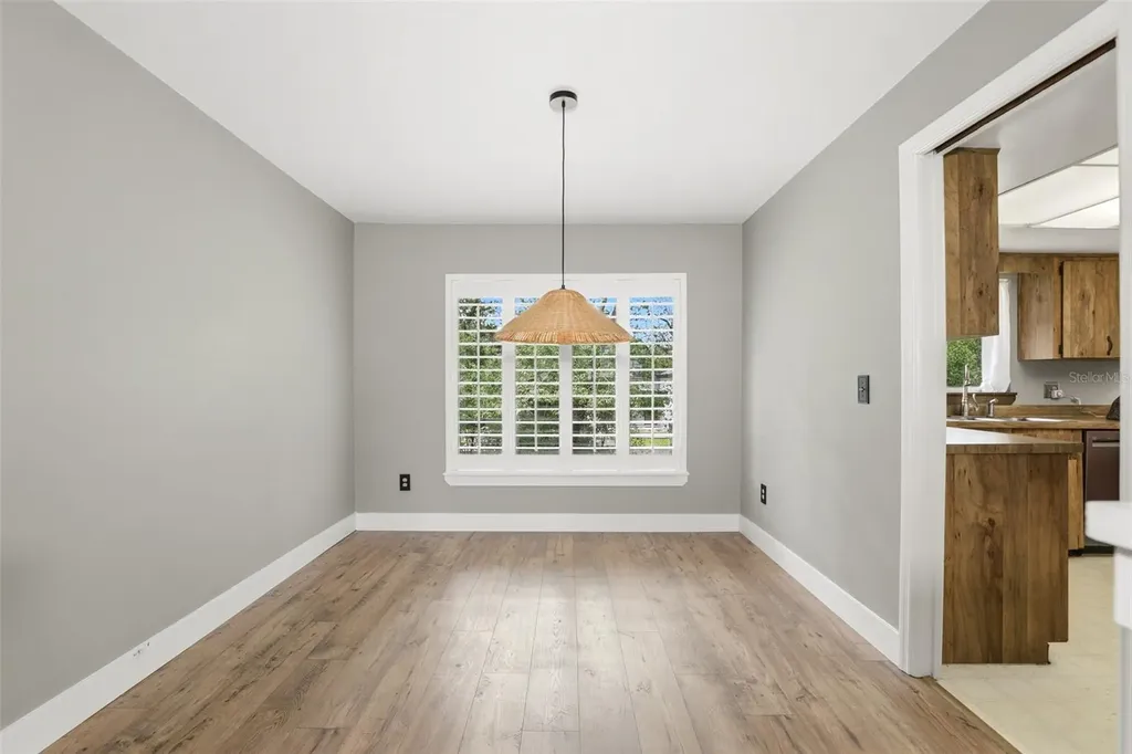 1129 Virginia Avenue Altamonte Springs FL 32701