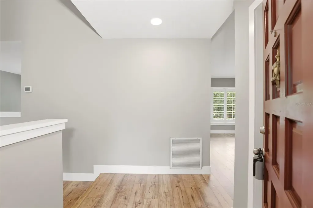 1129 Virginia Avenue Altamonte Springs FL 32701