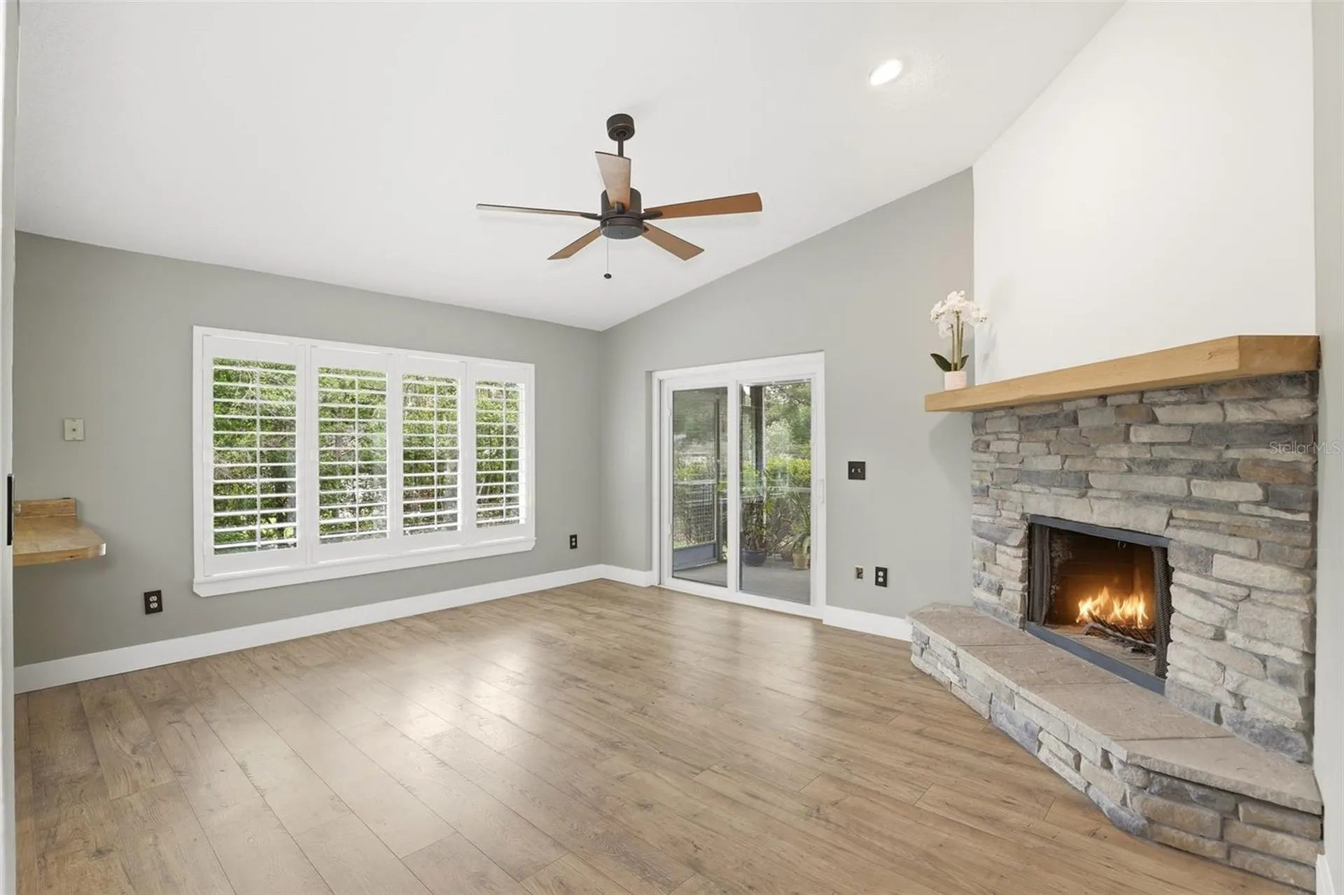 1129 Virginia Avenue Altamonte Springs FL 32701