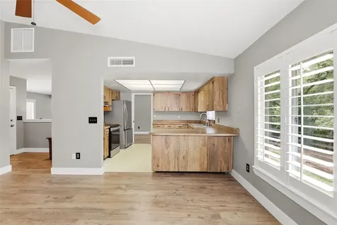 1129 Virginia Avenue Altamonte Springs FL 32701