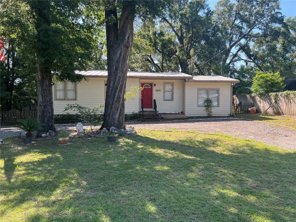 18771 NW 244th Street High Springs FL 32643