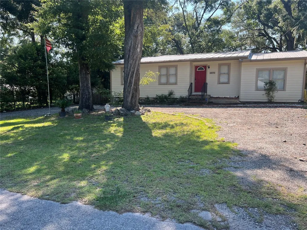 18771 NW 244th Street High Springs FL 32643