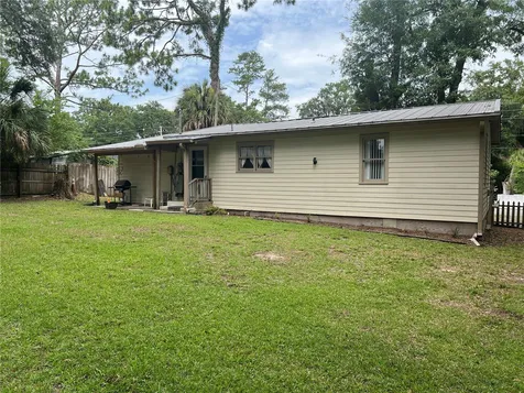18771 NW 244th Street High Springs FL 32643