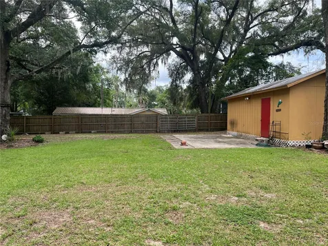 18771 NW 244th Street High Springs FL 32643