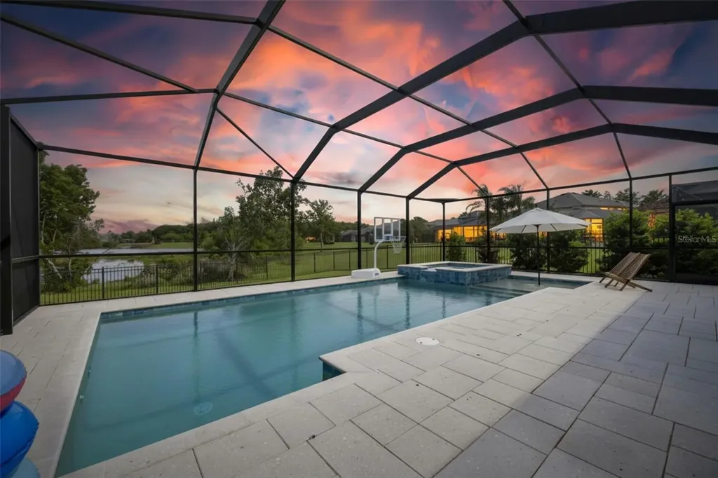 8115 Savannah Point Court Tampa FL 33647