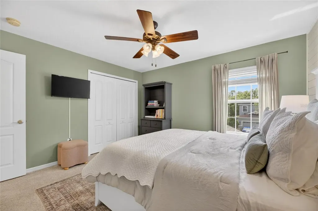 8115 Savannah Point Court Tampa FL 33647