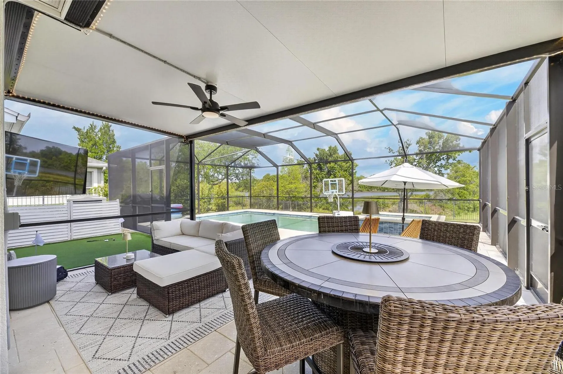 8115 Savannah Point Court Tampa FL 33647