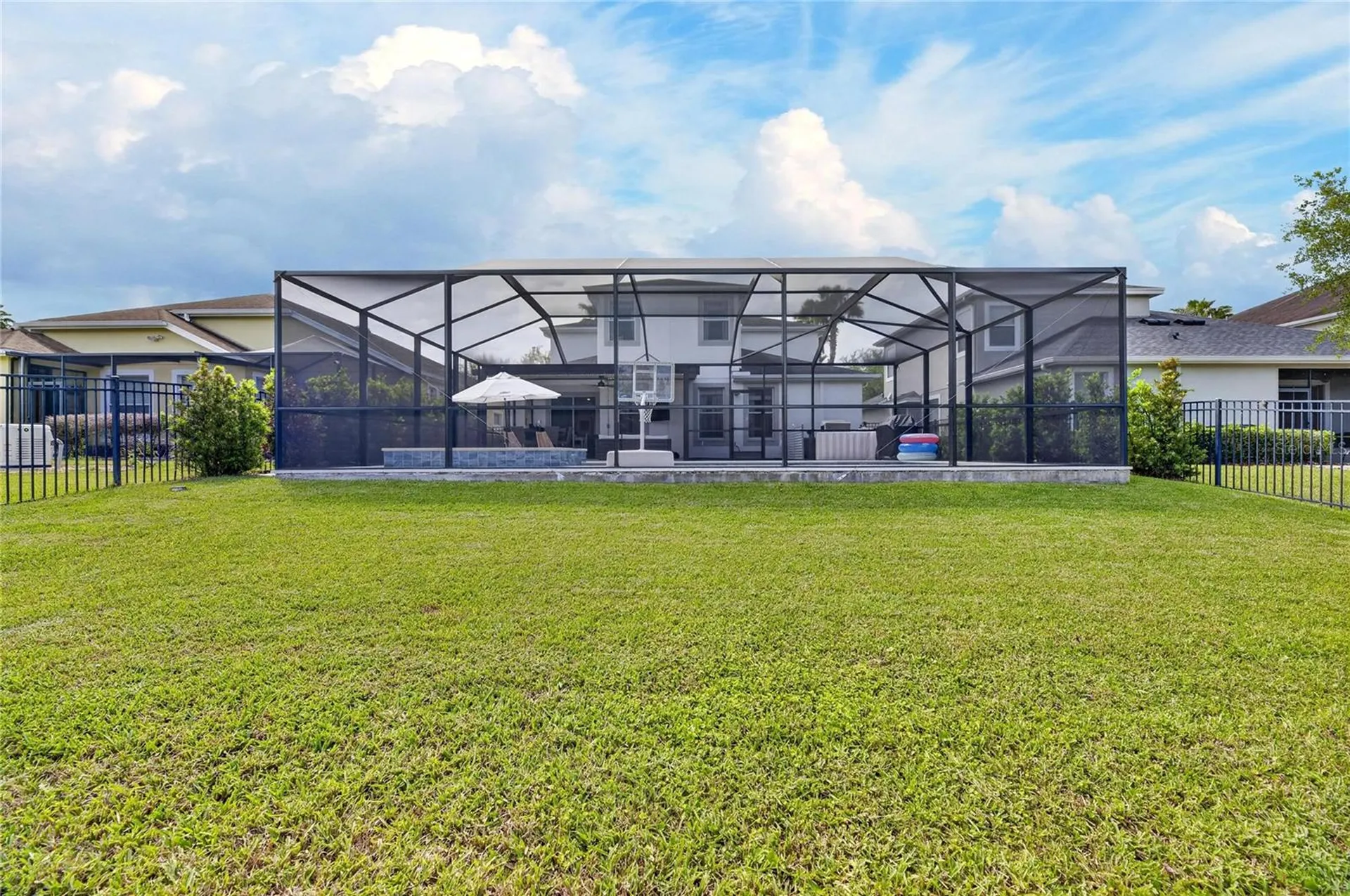 8115 Savannah Point Court Tampa FL 33647