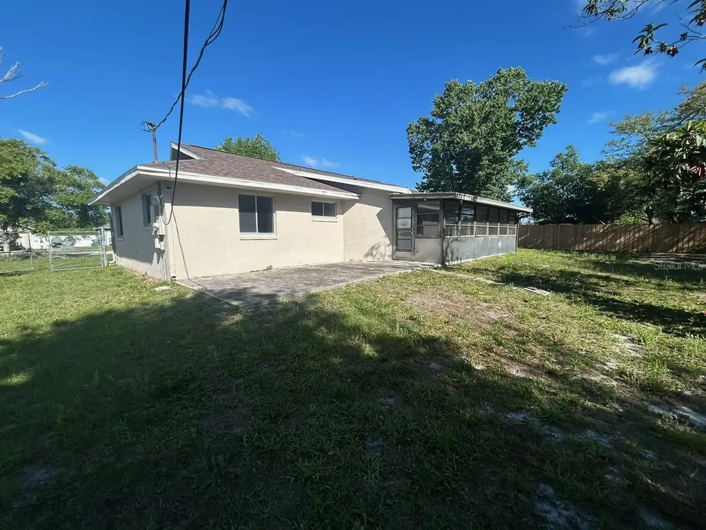 2429 Albury Avenue Deltona FL 32738