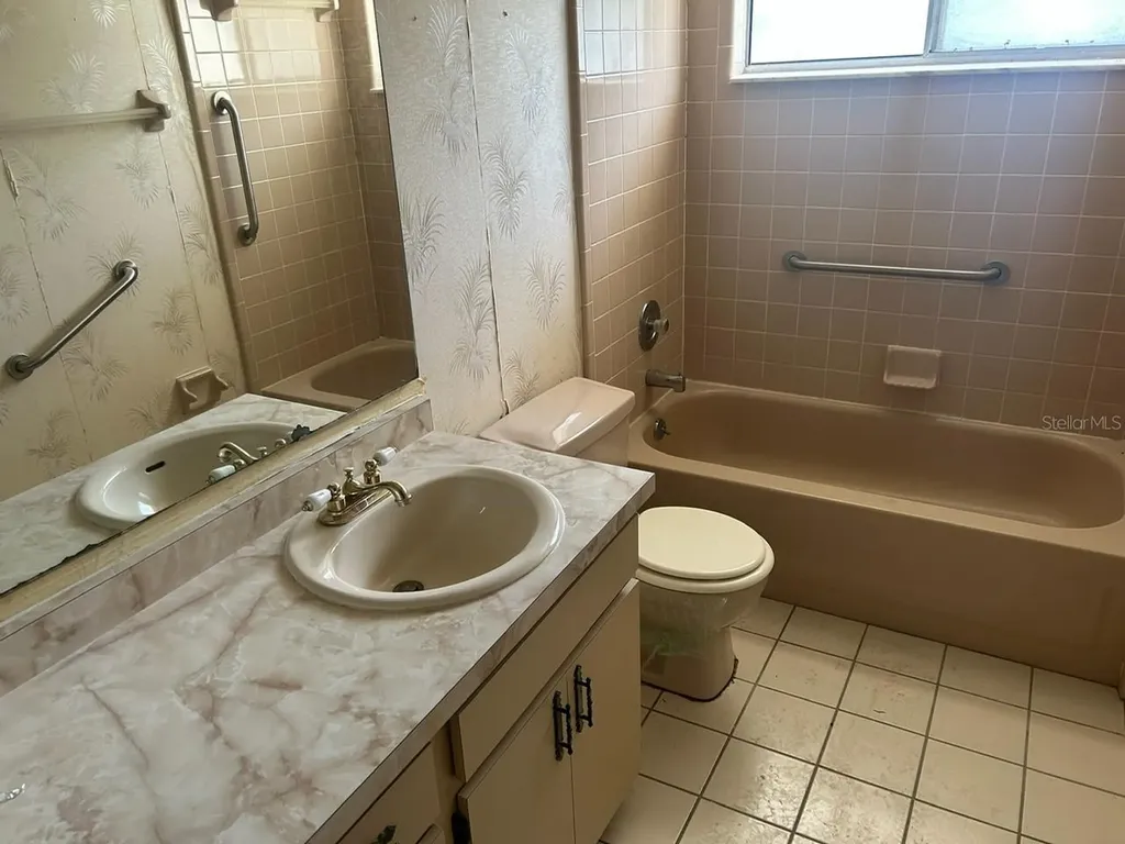 2429 Albury Avenue Deltona FL 32738