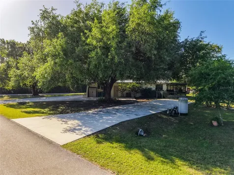 27505 Senator Drive Punta Gorda FL 33955