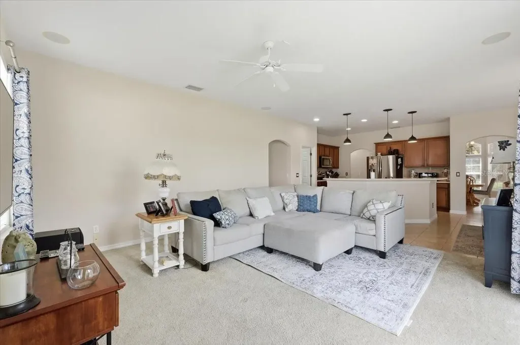 445 Amethyst Avenue Auburndale FL 33823