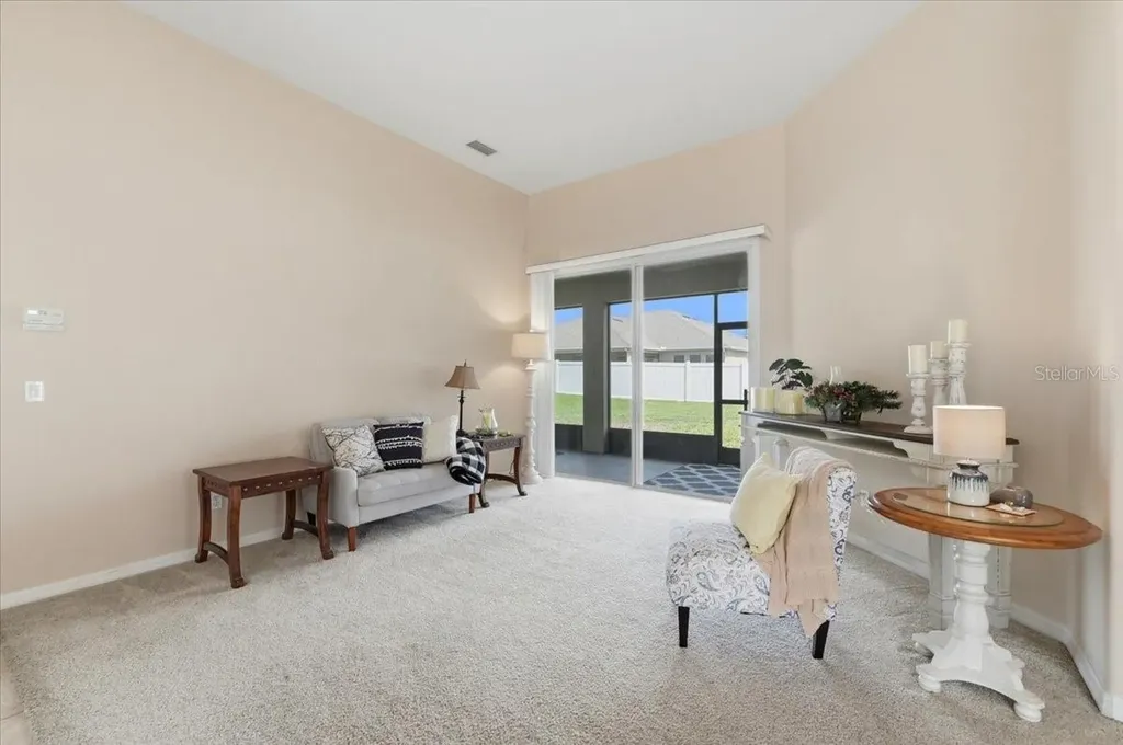445 Amethyst Avenue Auburndale FL 33823