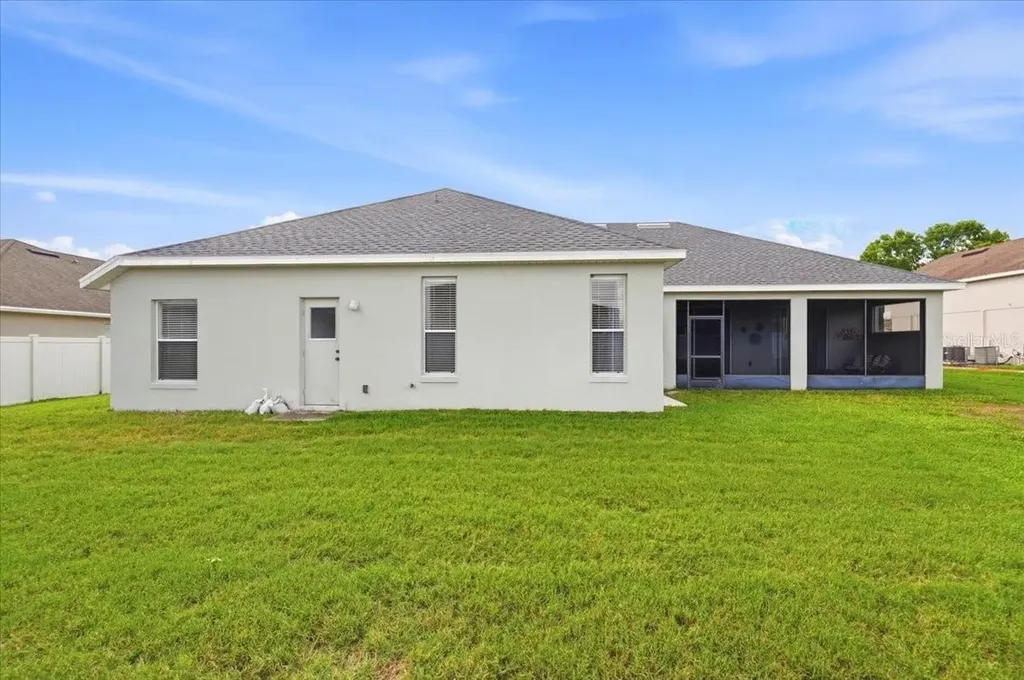 445 Amethyst Avenue Auburndale FL 33823