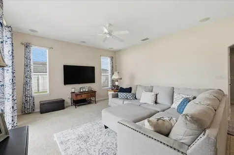 445 Amethyst Avenue Auburndale FL 33823