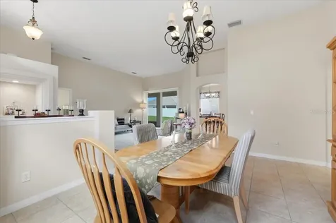 445 Amethyst Avenue Auburndale FL 33823