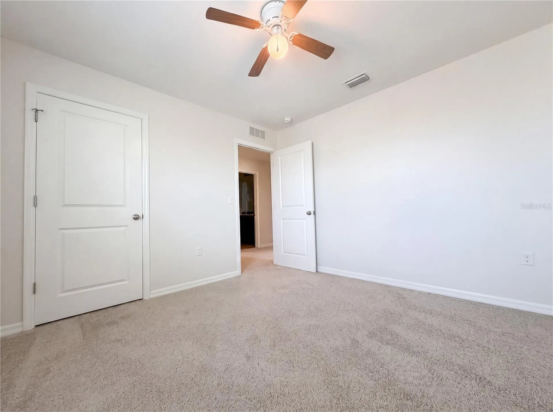 10225 Mangrove Well Road Sun City Center FL 33573