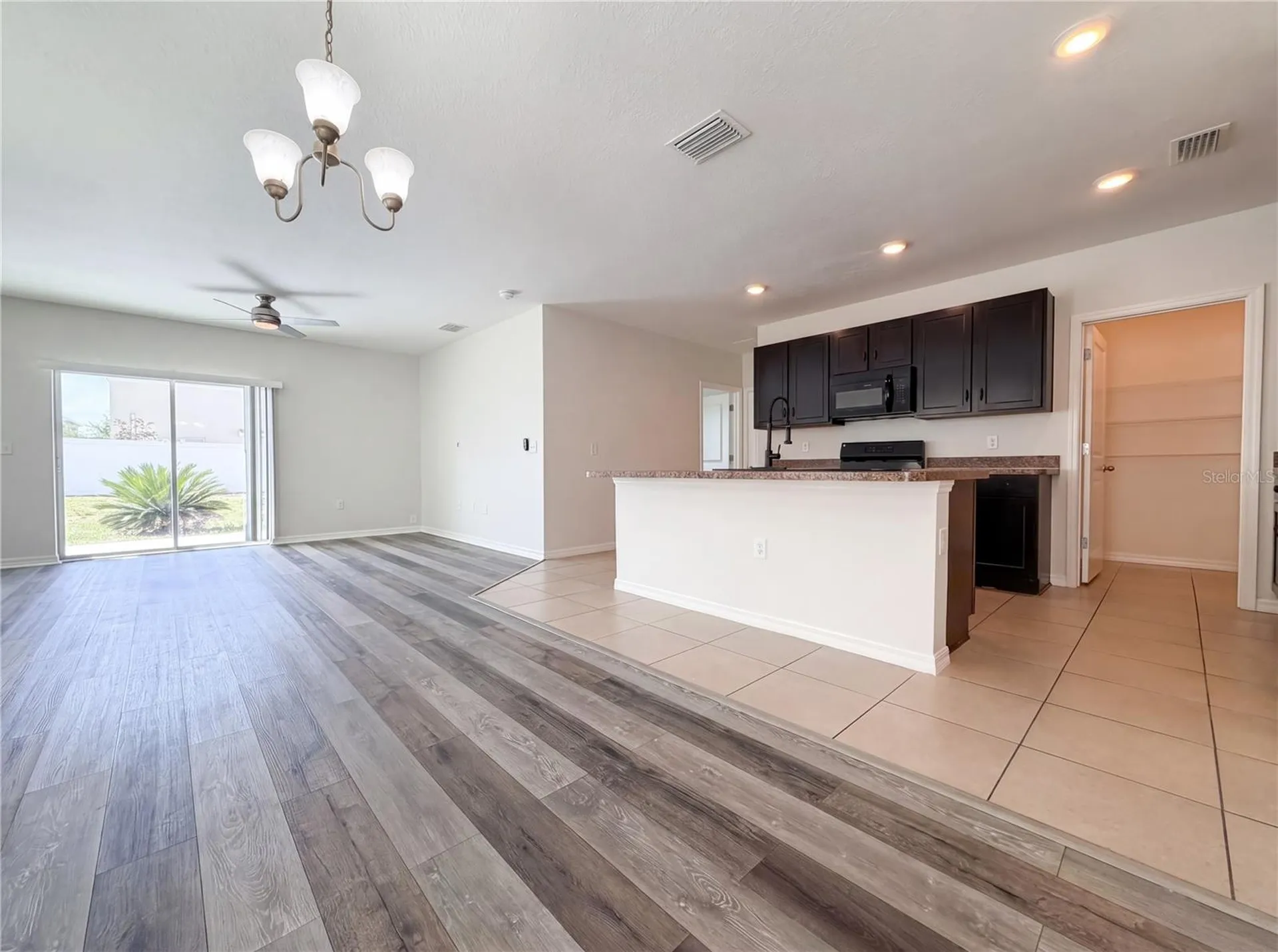 10225 Mangrove Well Road Sun City Center FL 33573