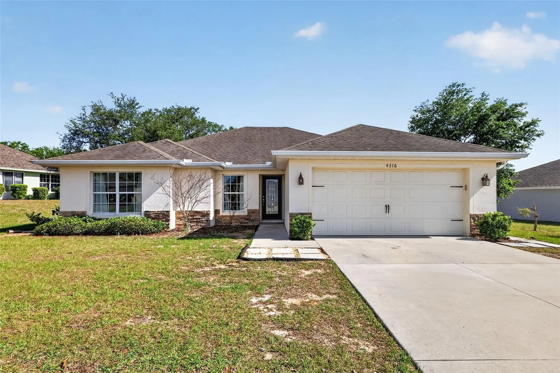 4316 Abaco Drive Tavares FL 32778