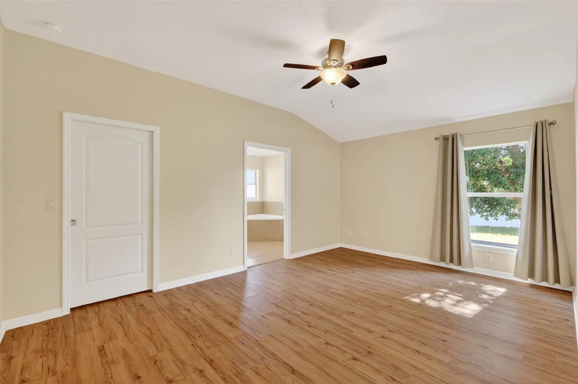 4316 Abaco Drive Tavares FL 32778