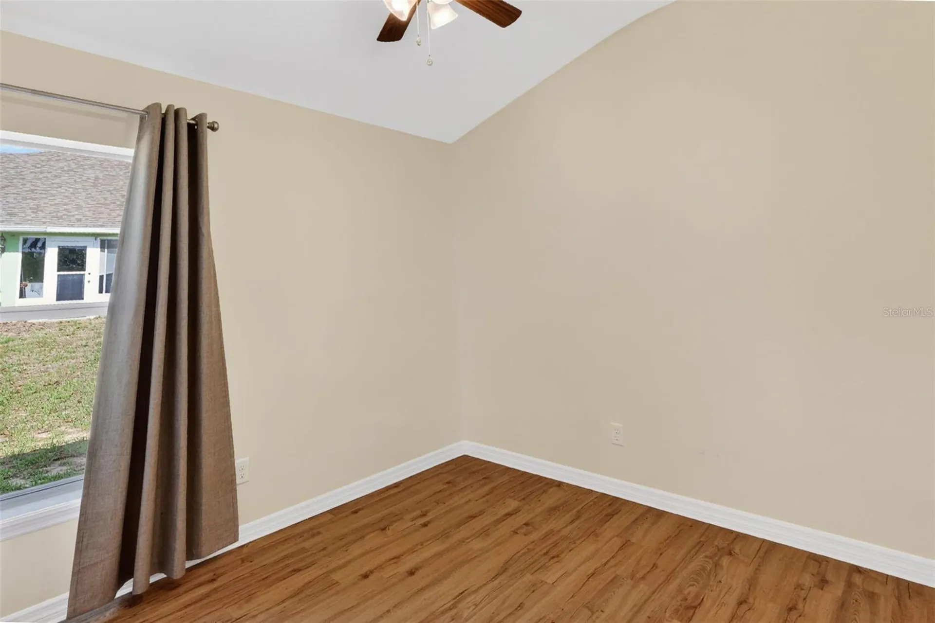 4316 Abaco Drive Tavares FL 32778