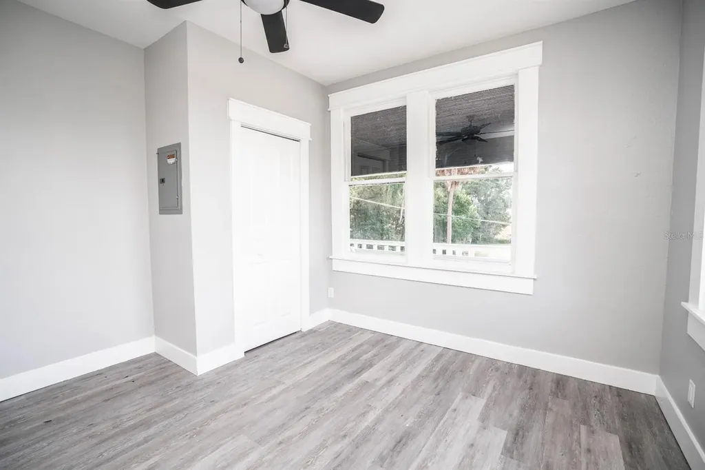 2817 N Taliaferro Avenue Tampa FL 33602