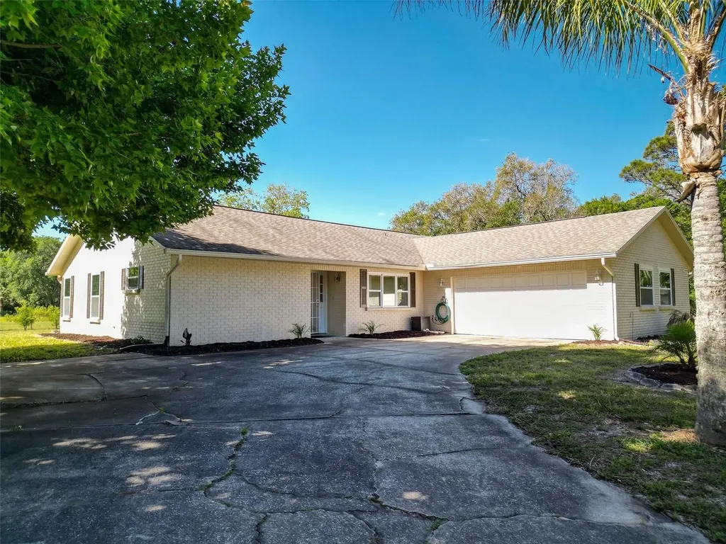 479 Maytown Road Oak Hill FL 32759