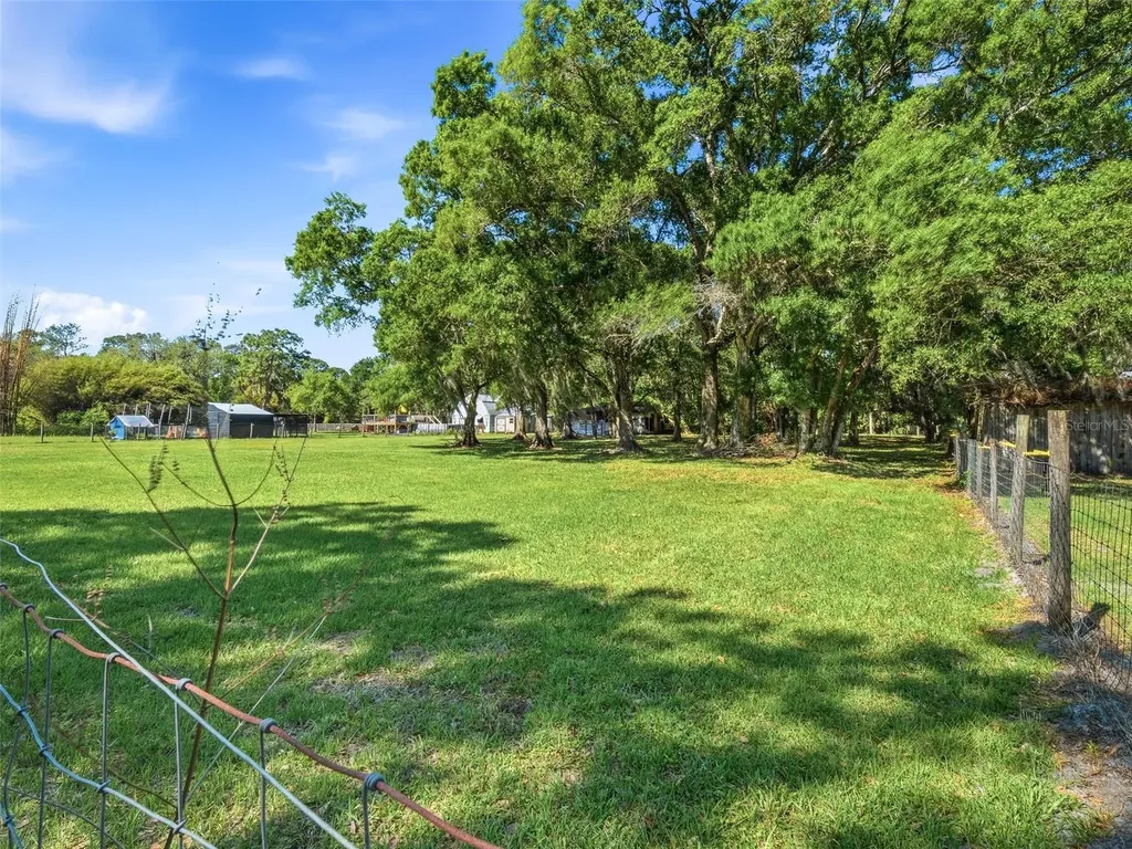 479 Maytown Road Oak Hill FL 32759