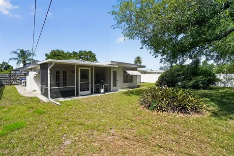 2312 Grove Street Sarasota FL 34239