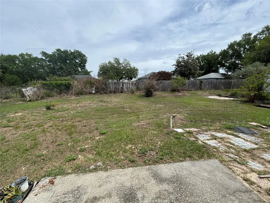 4250 Worthington Place Mascotte FL 34753
