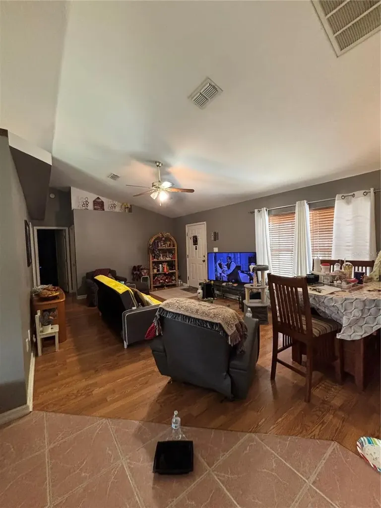 4250 Worthington Place Mascotte FL 34753