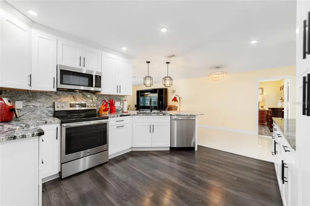 2107 SW 22nd Street Boynton Beach FL 33426