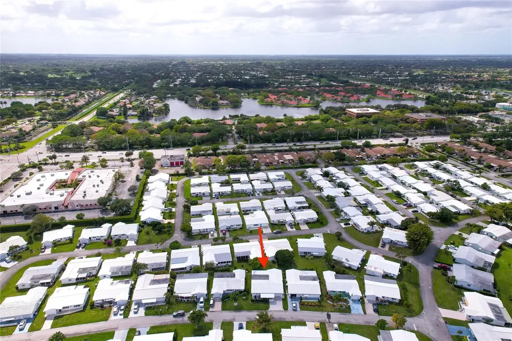 2107 SW 22nd Street Boynton Beach FL 33426
