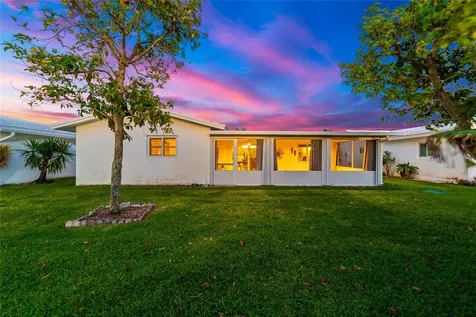 2107 SW 22nd Street Boynton Beach FL 33426