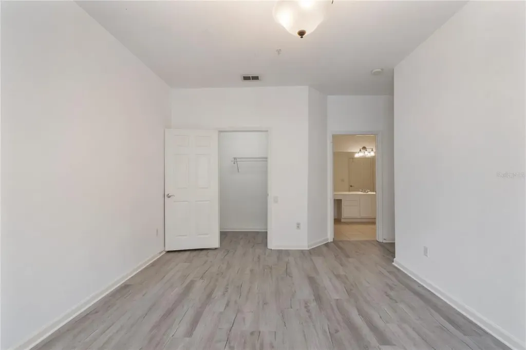 3326 Robert Trent Jones Drive Orlando FL 32835