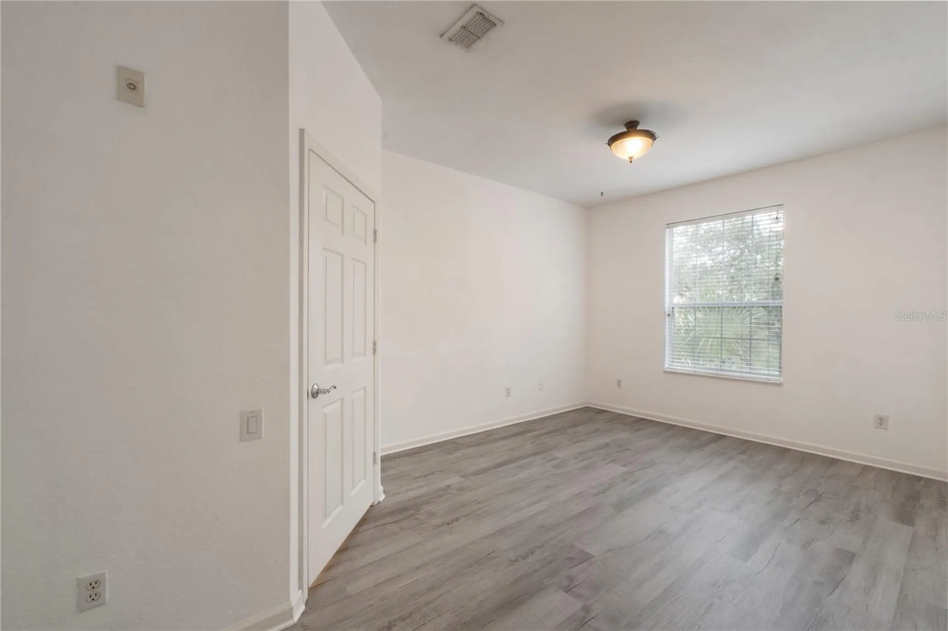 3326 Robert Trent Jones Drive Orlando FL 32835