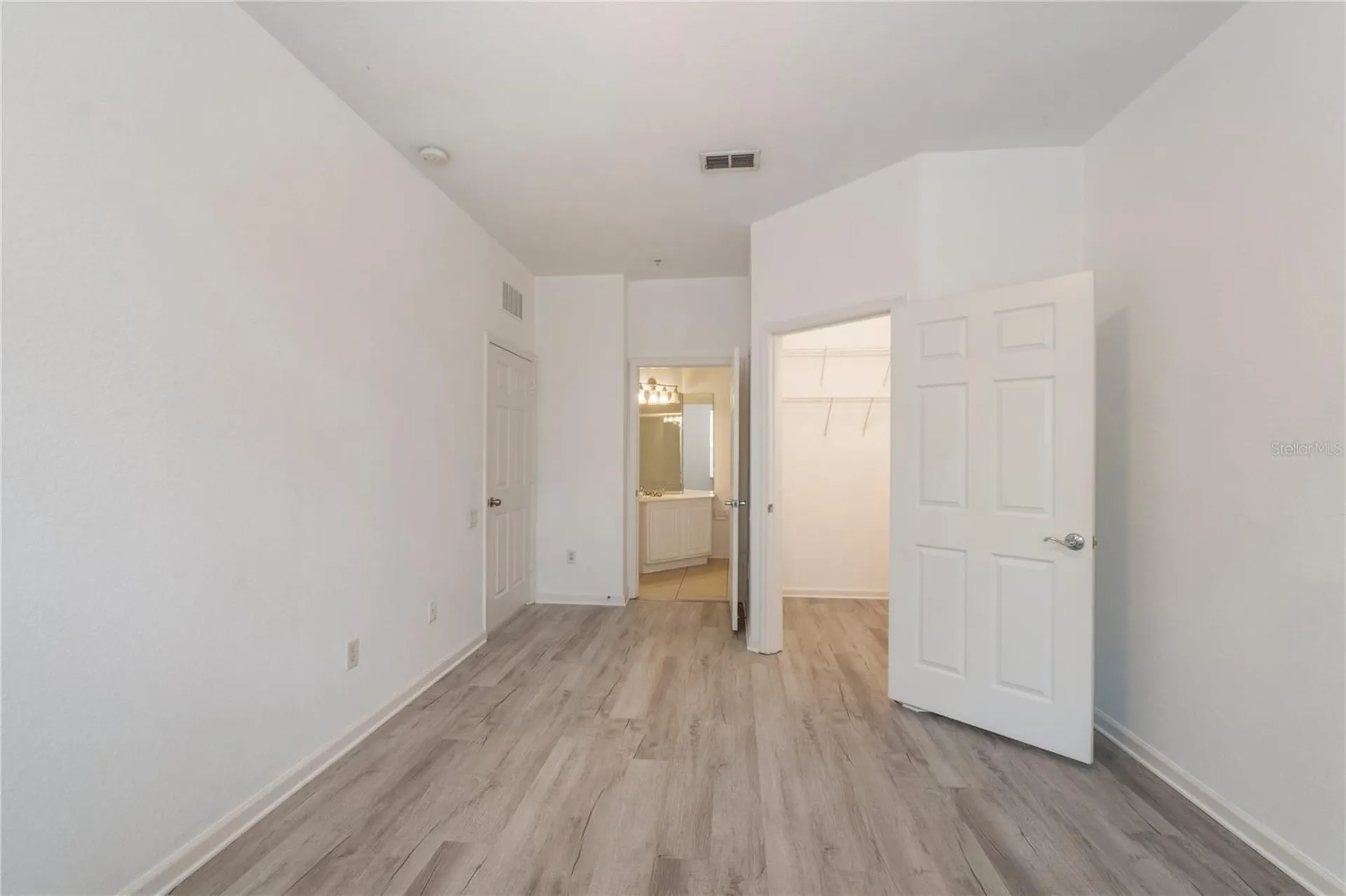 3326 Robert Trent Jones Drive Orlando FL 32835