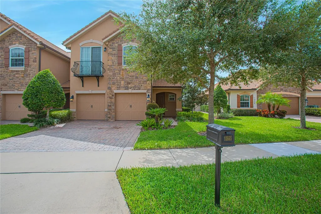 10665 Belfry Circle Orlando FL 32832