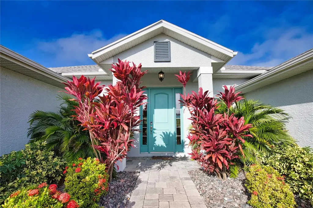 916 Boundary Boulevard Rotonda West FL 33947