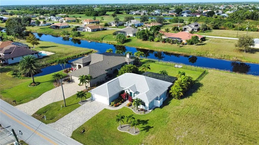 916 Boundary Boulevard Rotonda West FL 33947